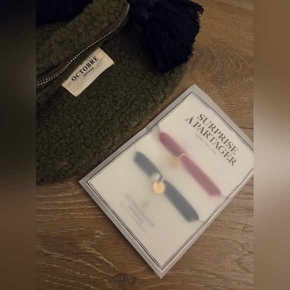 Sezane Octobre Editions Olive Green Sherpa Fanny Pack Jewelry Box And Bracelets - Picture 4 of 5